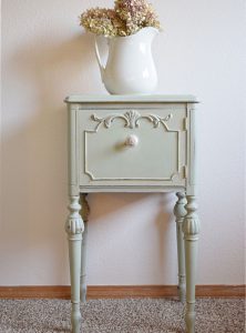 Ornate End Table gets a MINT Makeover! | Timeless Creations, LLC
