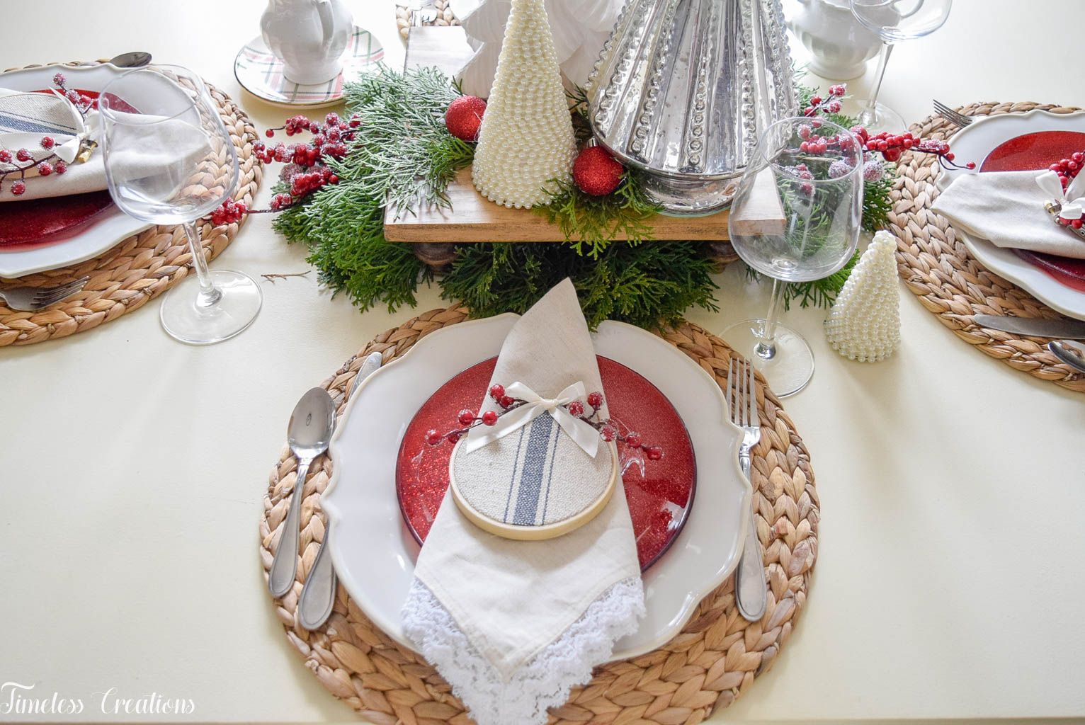 A Festive Christmas Tablescape! - Timeless Creations